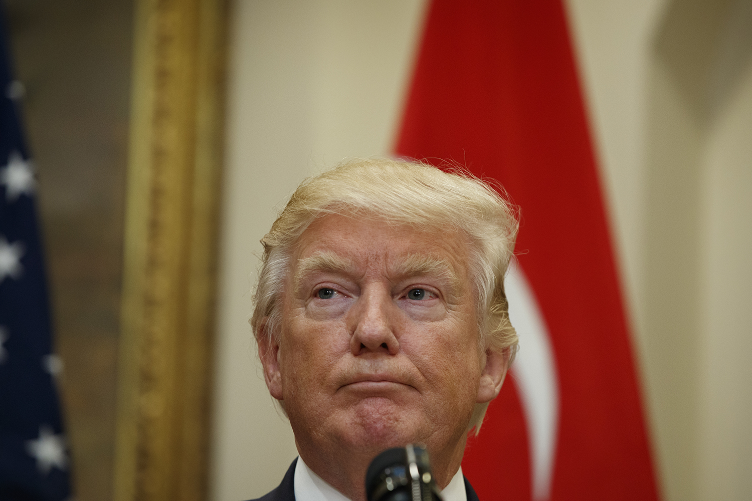 Poll: Trump losing Republican support just as he hits the rocks