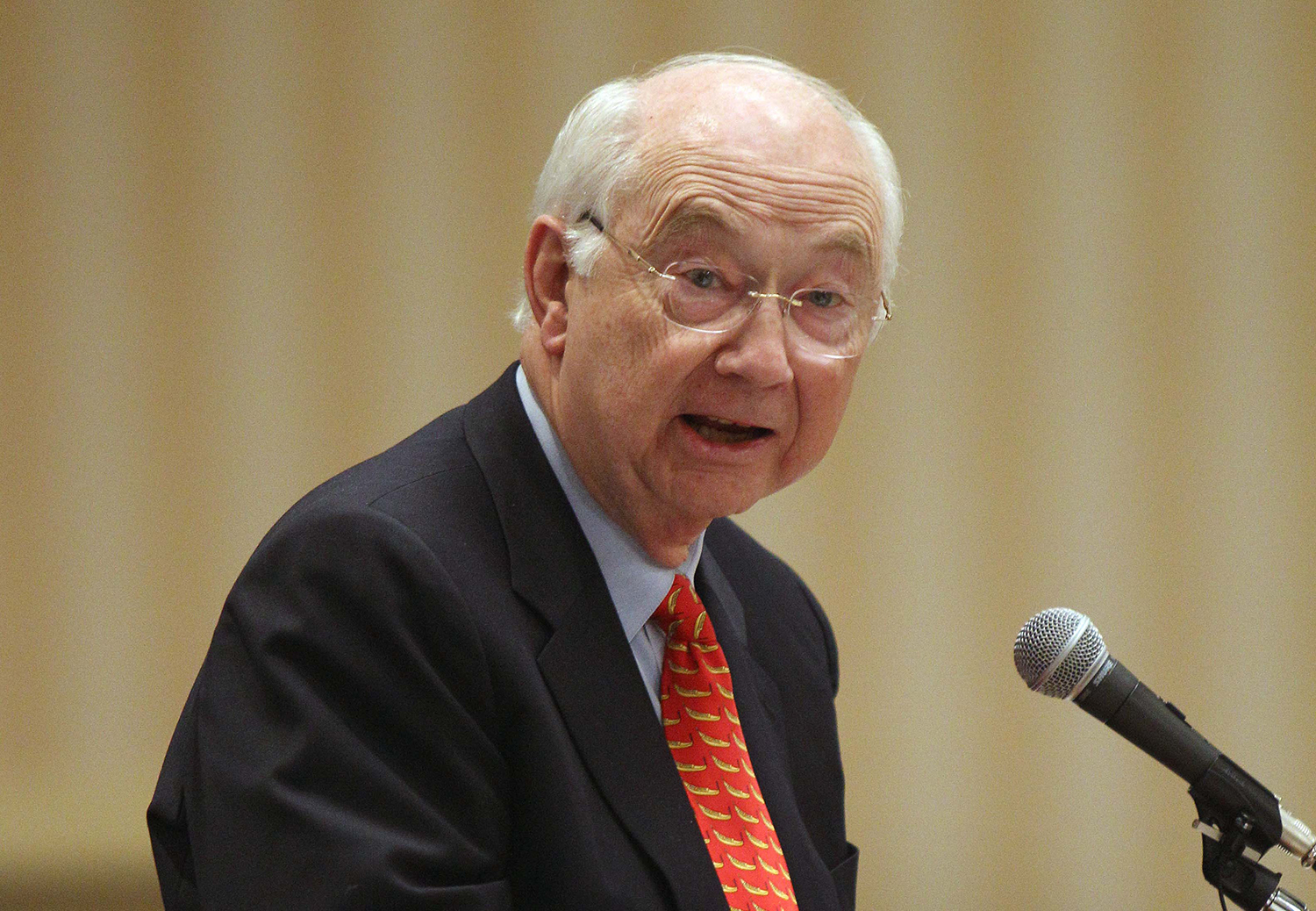 Phil Gramm rips GOP’s import tax plans