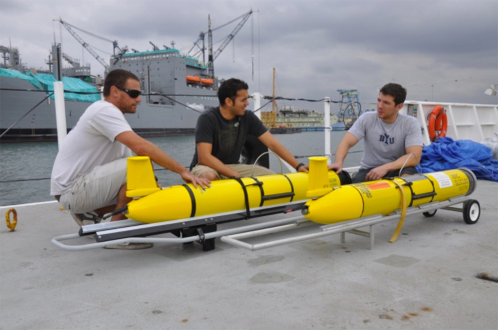 Chinese warship steals US Navy underwater drone