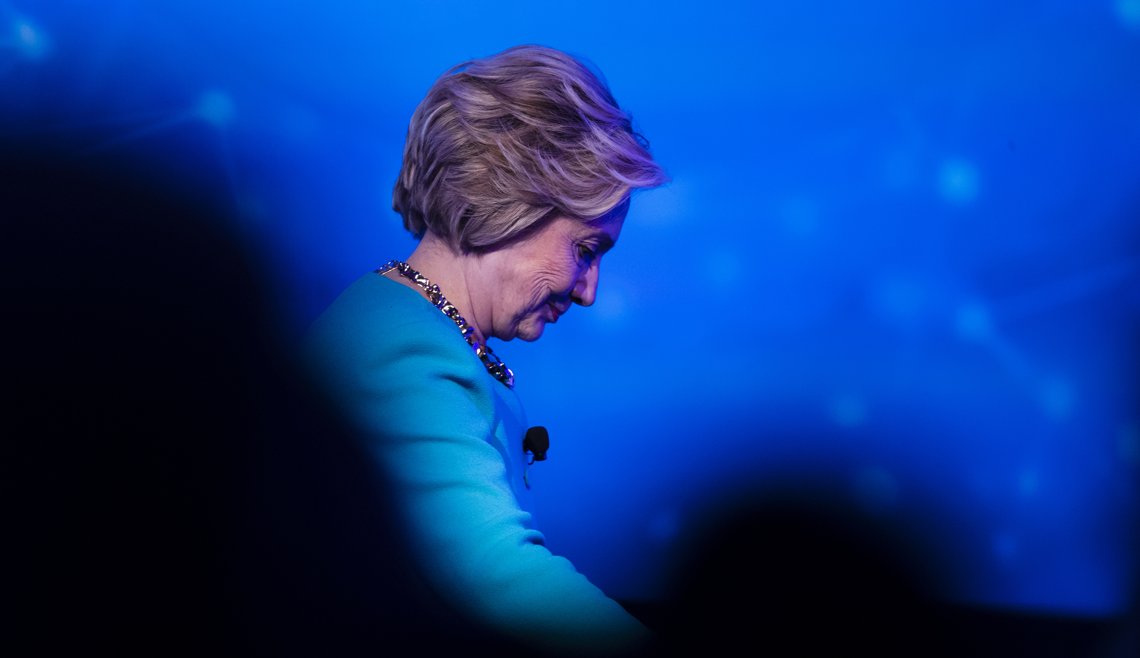 Hillary Clinton’s favorability rating hits 25-year low