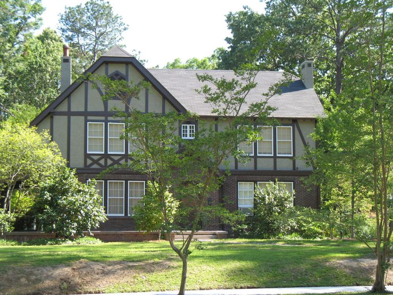 Prufrock: Why Eudora Welty Hated AC, Gala’s Strange Life, and a Literary Con Artist in LA