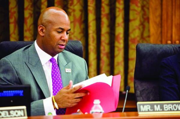 Council tempers flare over Internet gambling
