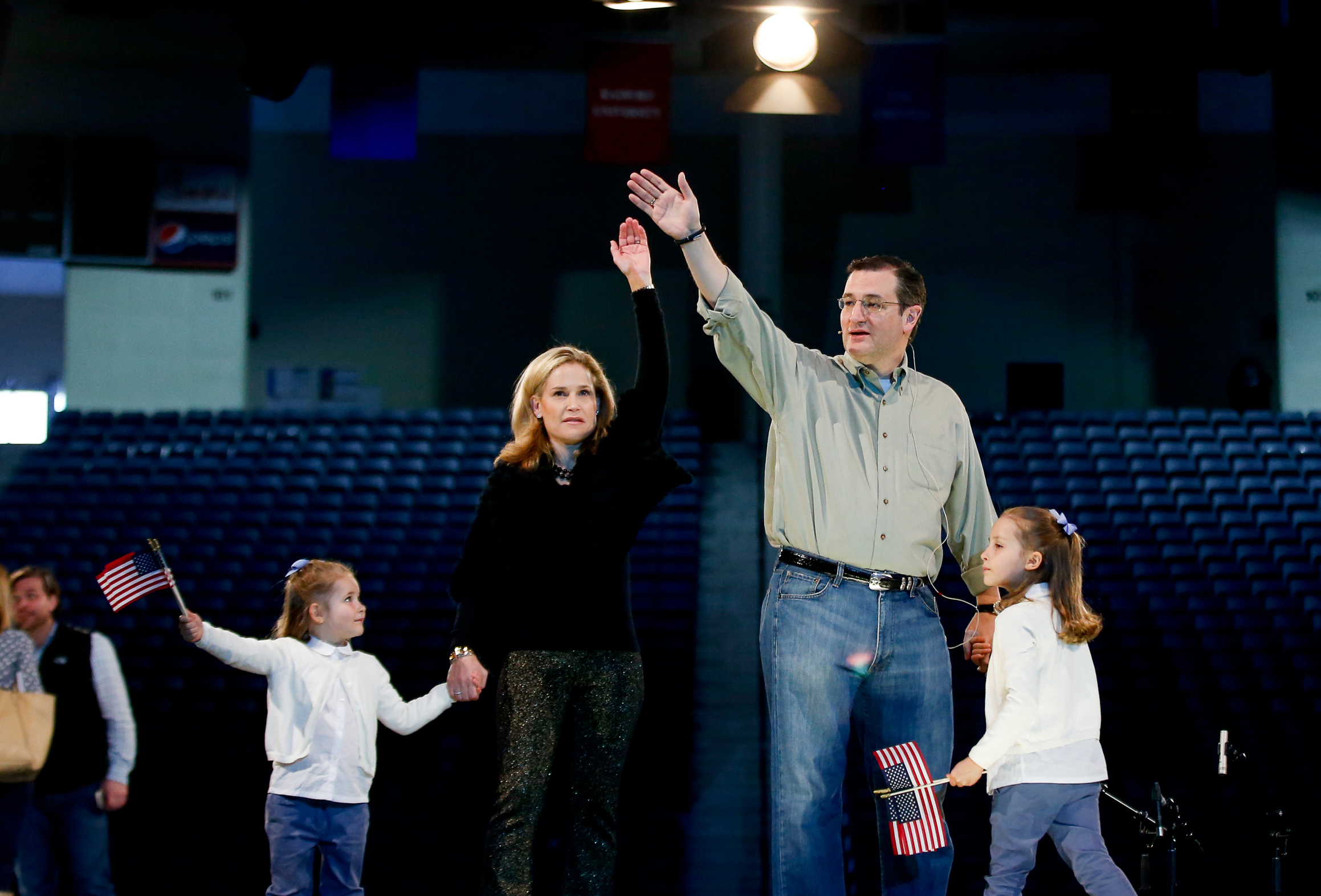 Clinton spokesman says Cruz family was ‘legitimately wronged’