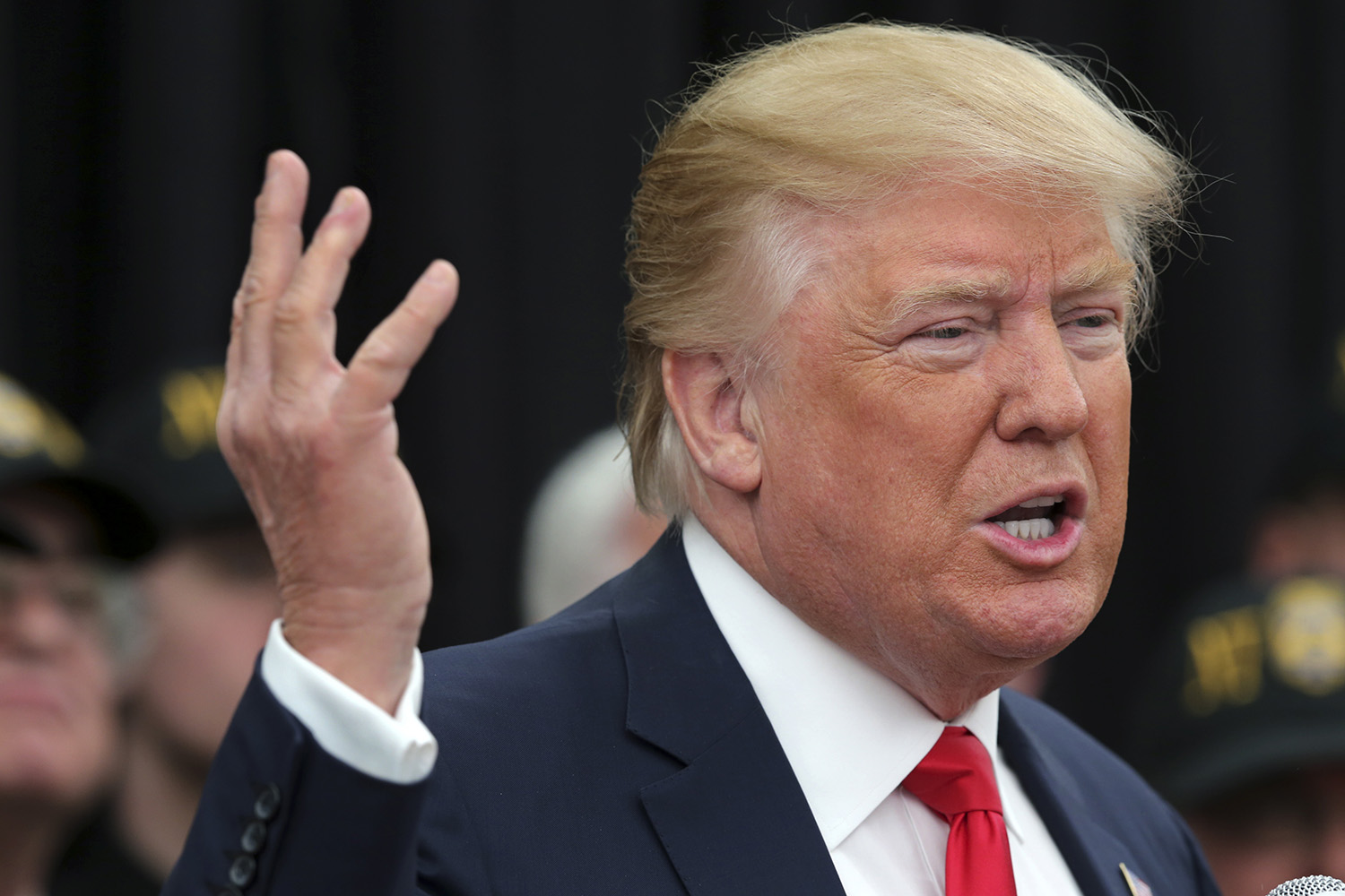 Trump testimony boosted by campaign omits Reagan tax criticism