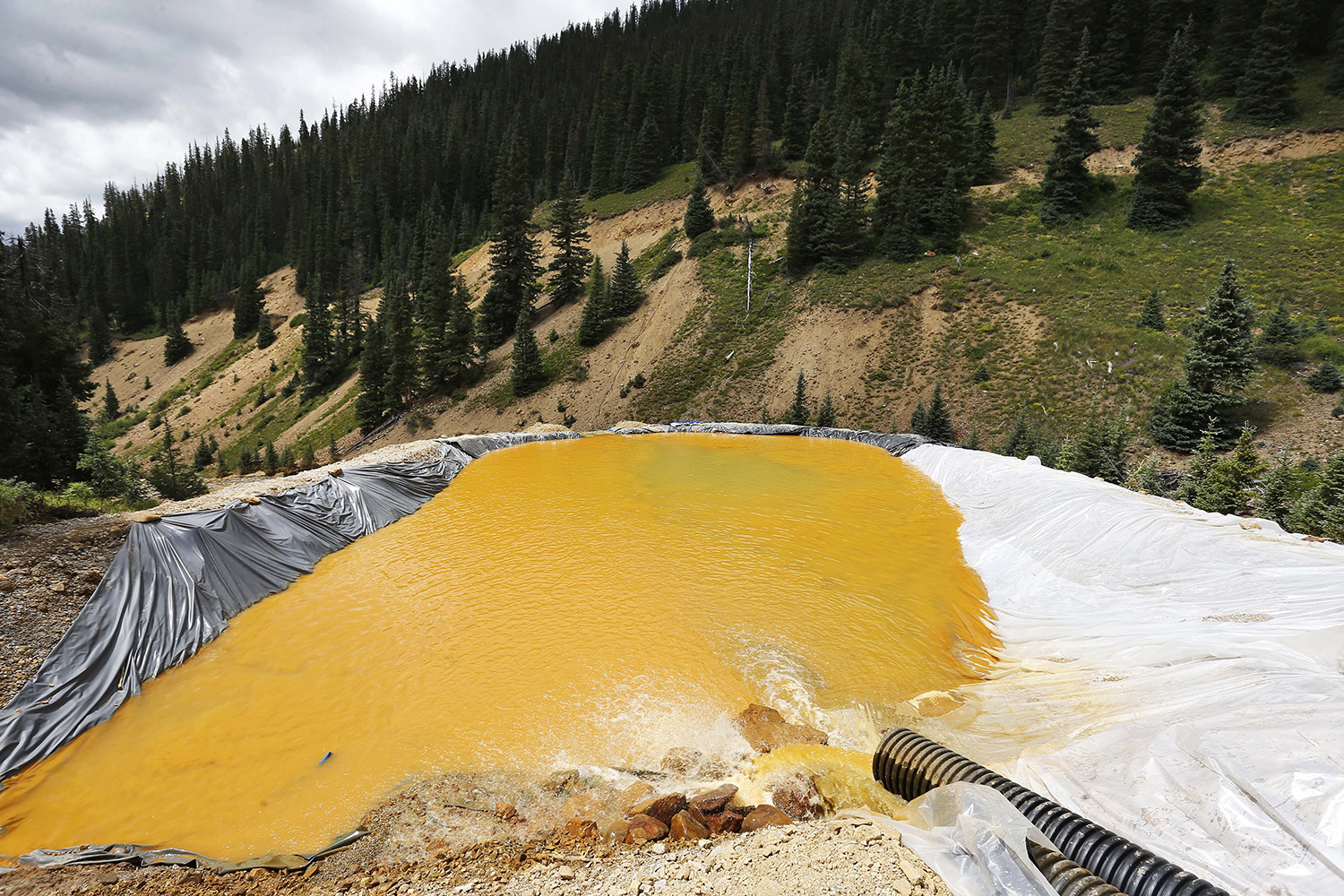 EPA puts site of Colo. mine disaster on Superfund list
