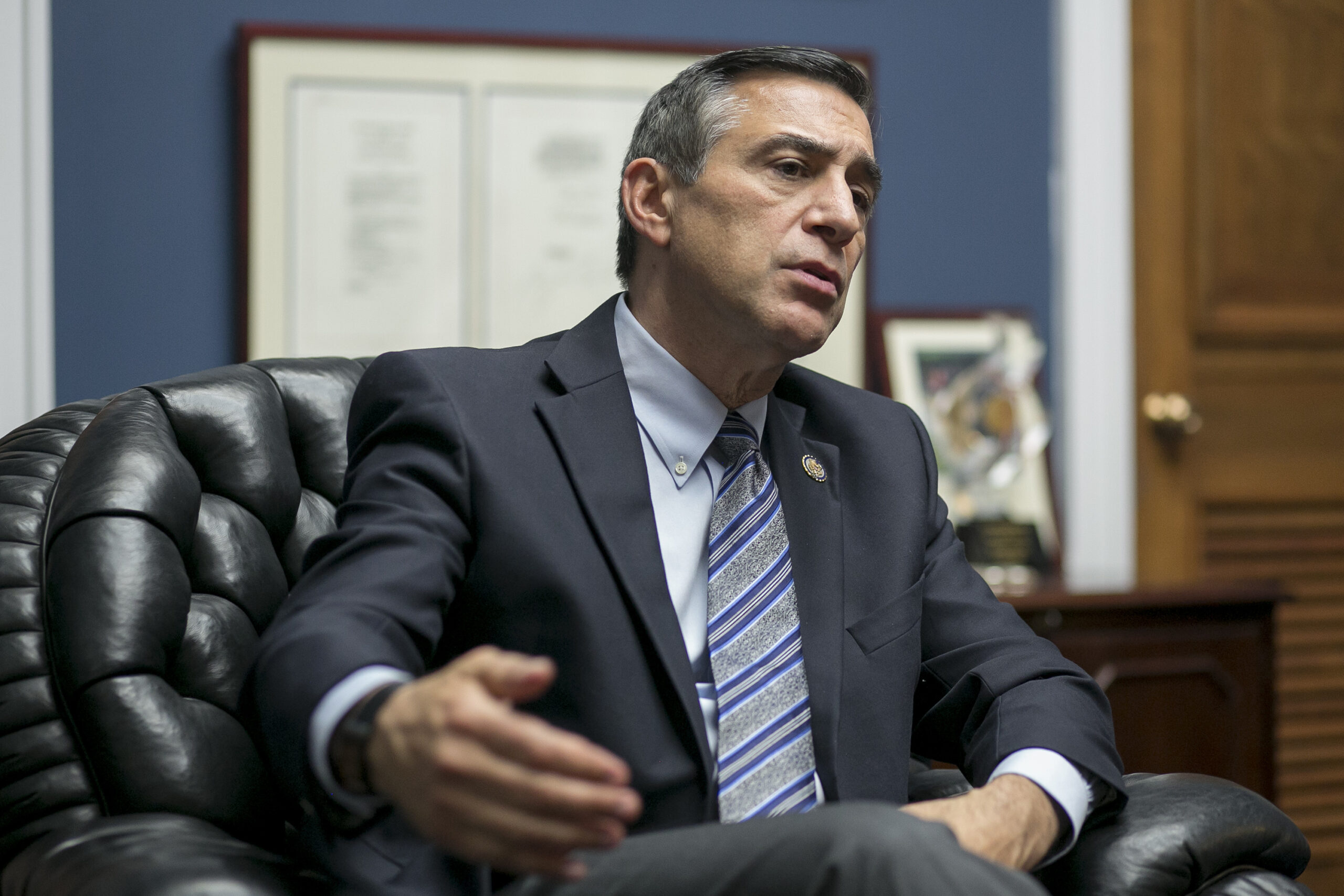 A lawmaker is worth 18 times an average American household