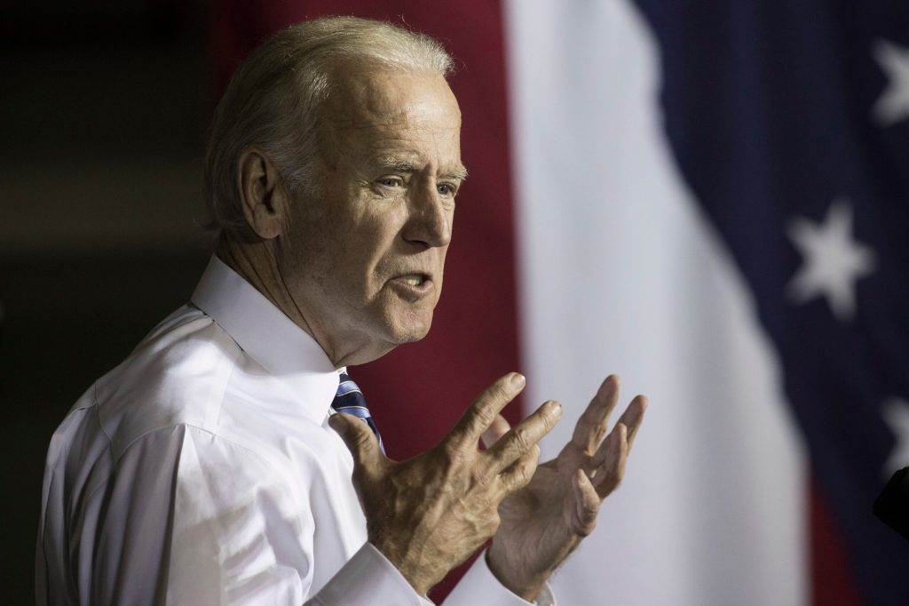 Biden: Dems are blowing off the middle class