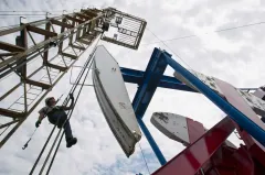 Major shale regions struggle with low oil price, say feds