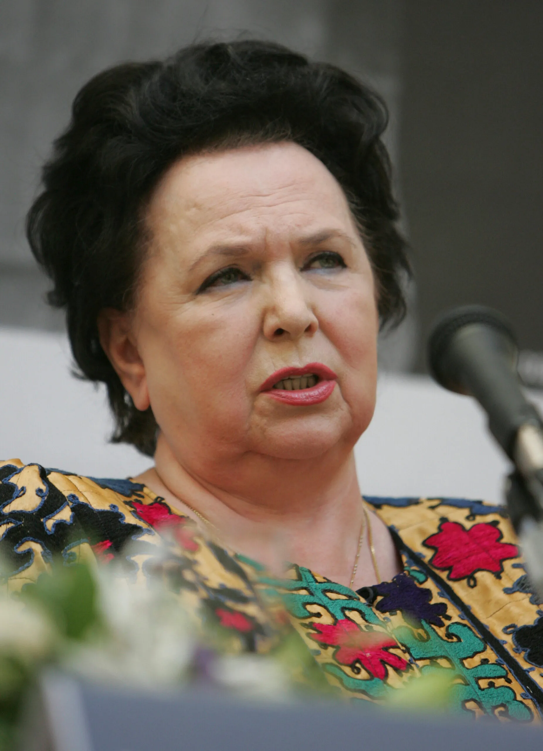 Russian opera diva Vishnevskaya dies at 86