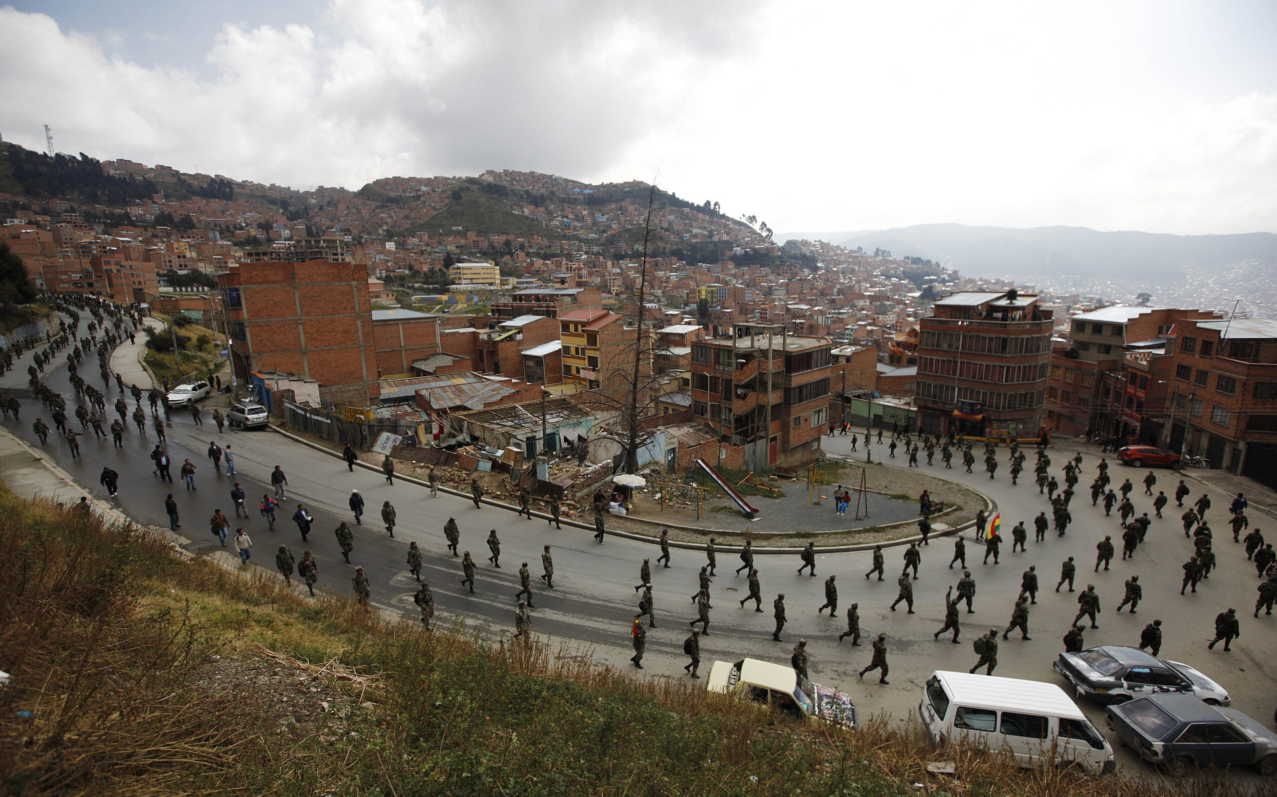 Bolivia fires hundreds of protesting soldiers