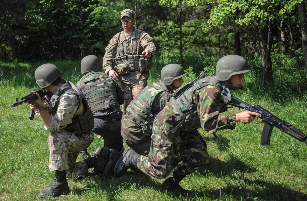 U.S. considers sending more troops to Ukraine