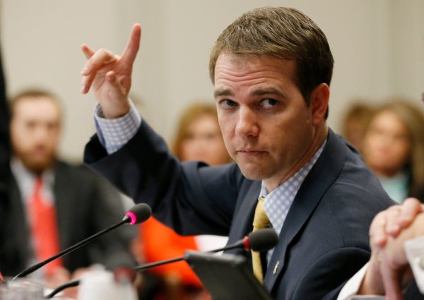 Abortion bills clear Oklahoma House committee