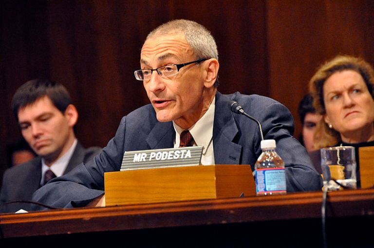 New Email: Podesta Rips Axelrod For ‘Totally Caving in to Right Wing Economics’