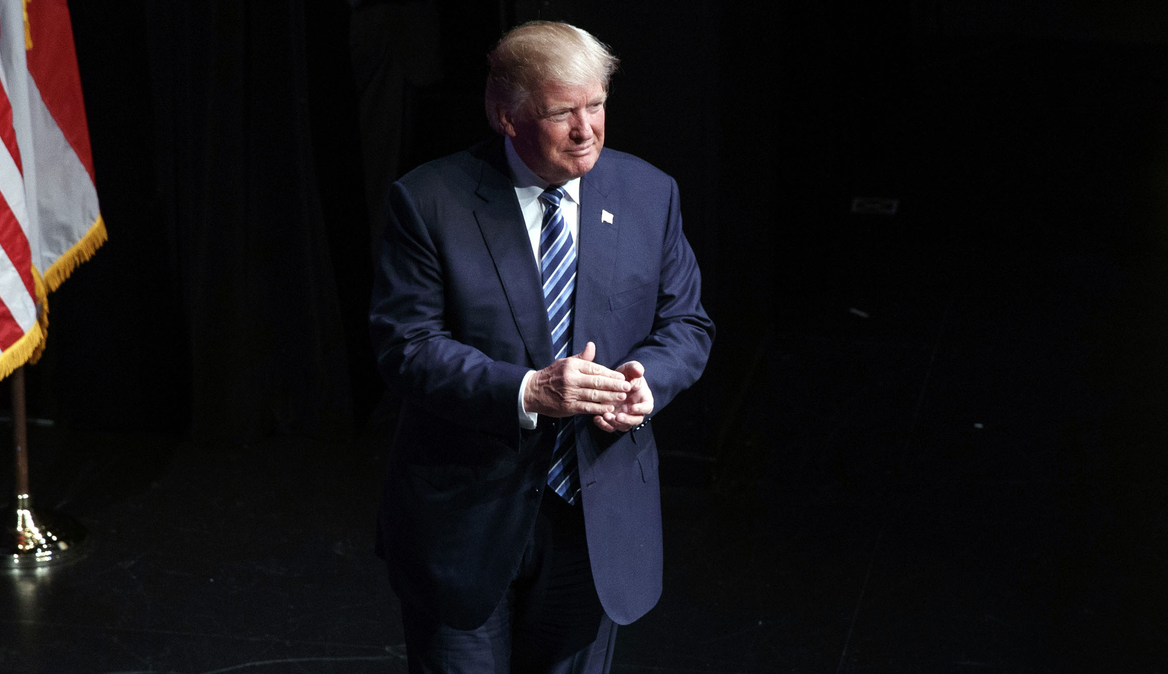 Trump calls for bipartisanship to create ‘middle class miracle’ with tax reform