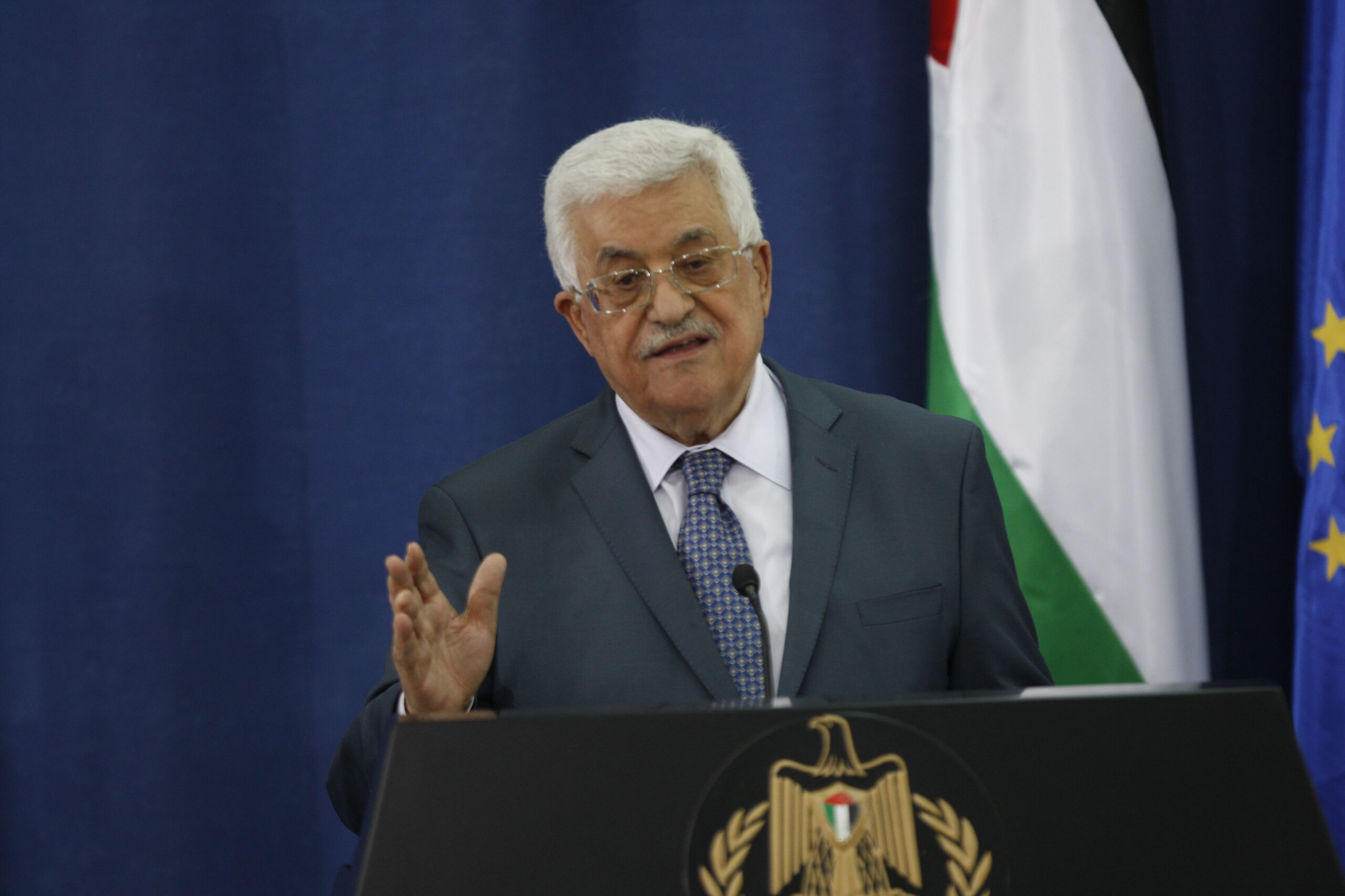 Obama: Mahmoud Abbas ‘consistently renounced violence’