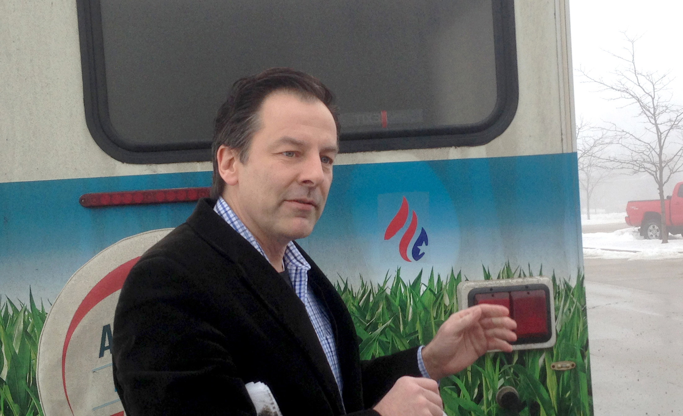 Ted Cruz fires communications director after doctored Rubio video