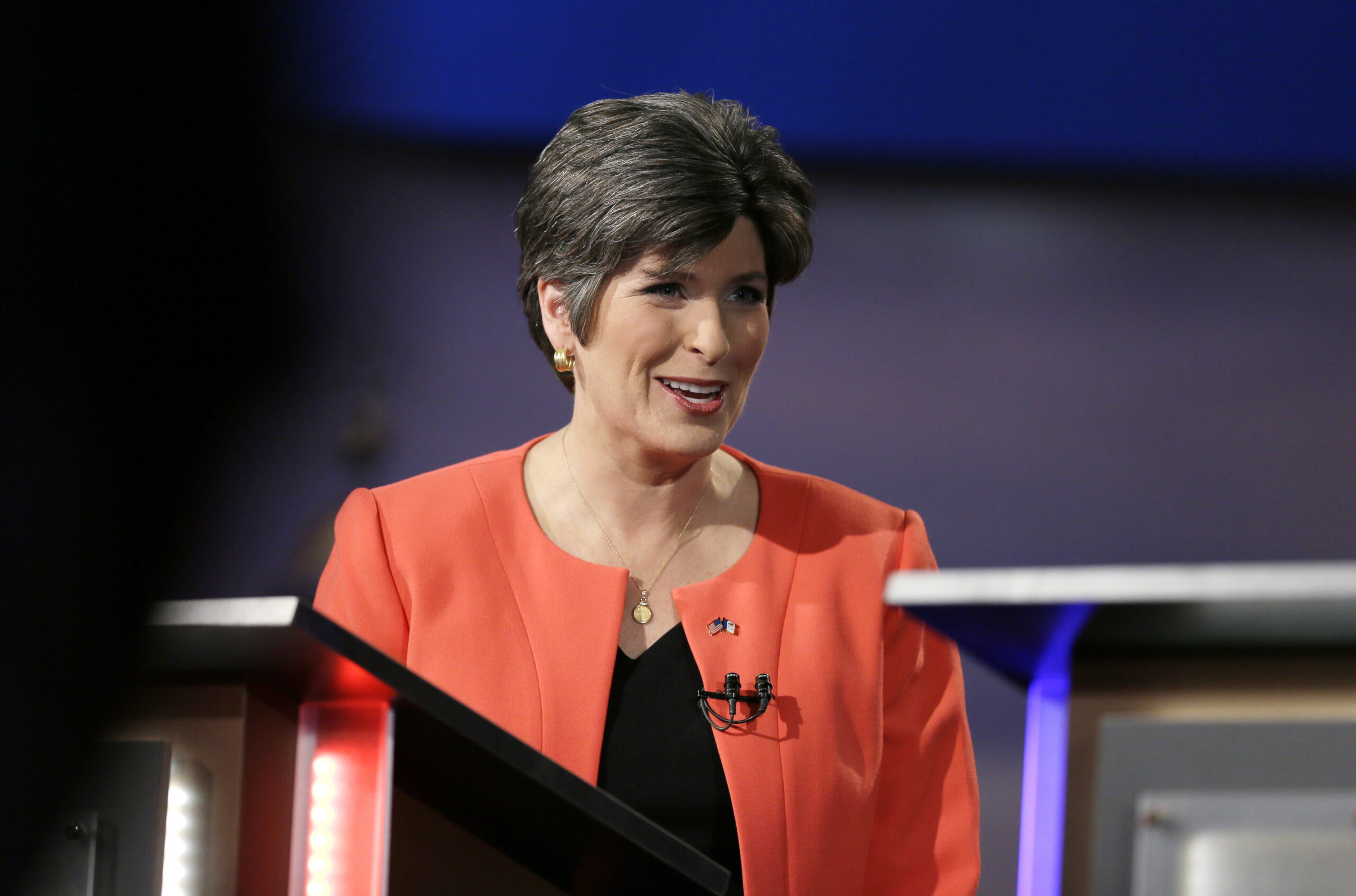 Poll watch: GOP candidate leads in Iowa race that could flip U.S. senate