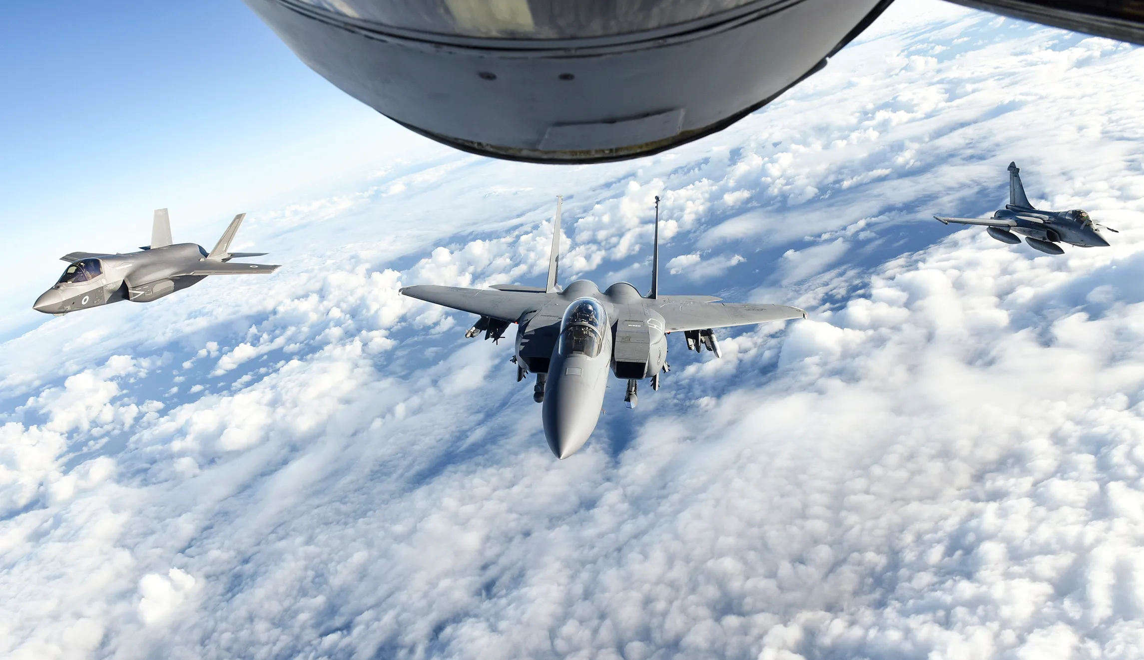 US conducts 'Open Skies' overflight of Ukraine, in message to Moscow