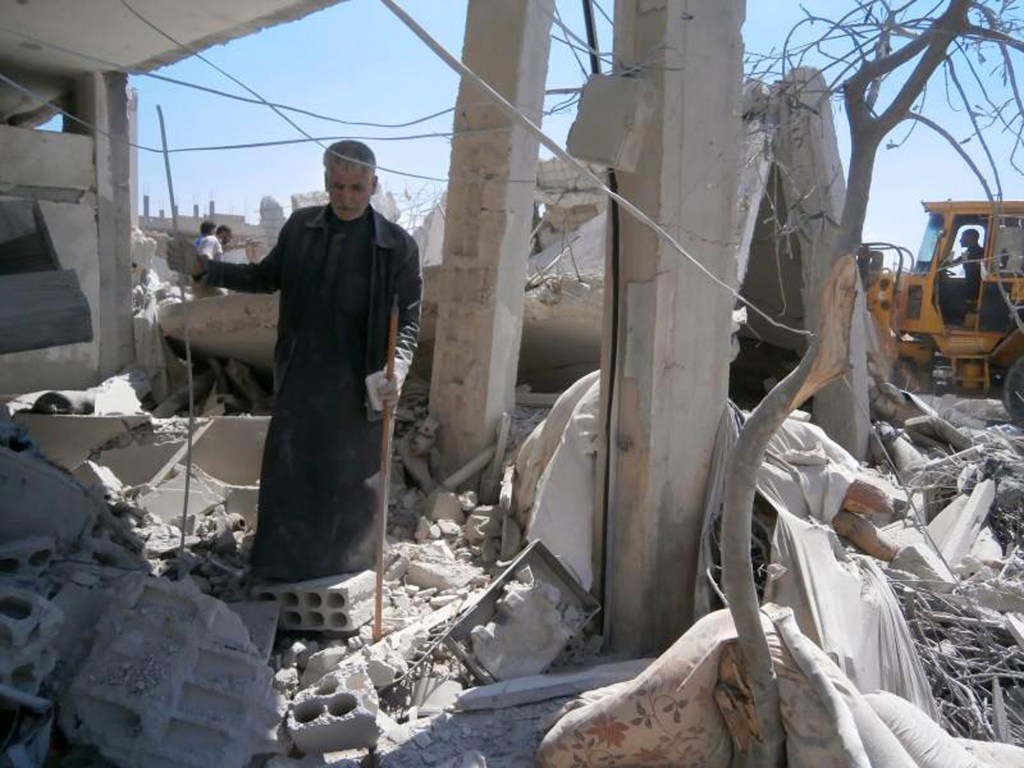 Syria opposition signals tough line on peace talks