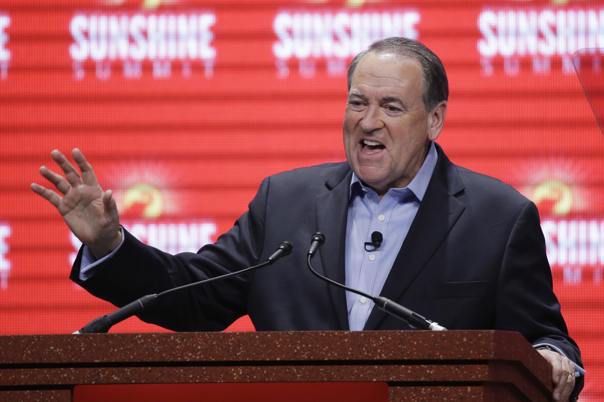 Huckabee: Syrian refugee vetting is ‘nothing less than fairy dust’