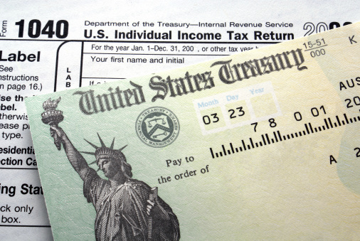 In shutdown fight, the dog that didn’t bark: Taxes