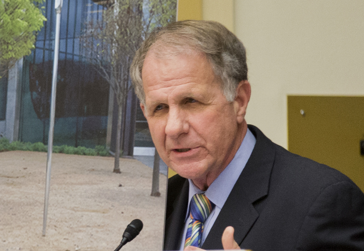 Ted Poe: House Freedom Caucus can’t ‘say no to everything’