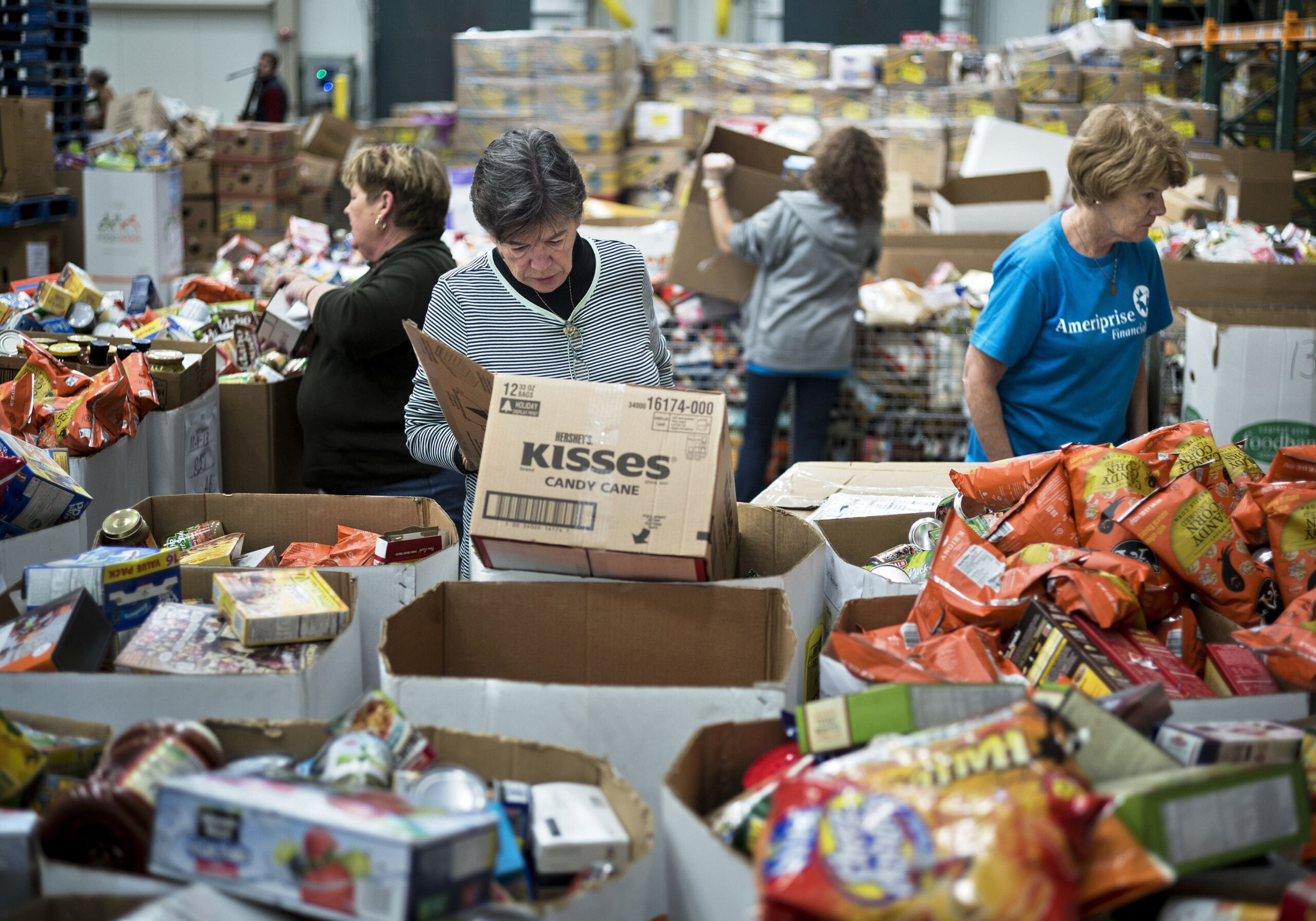 NBC News: Food stamp cuts leave pantries struggling to meet rising need