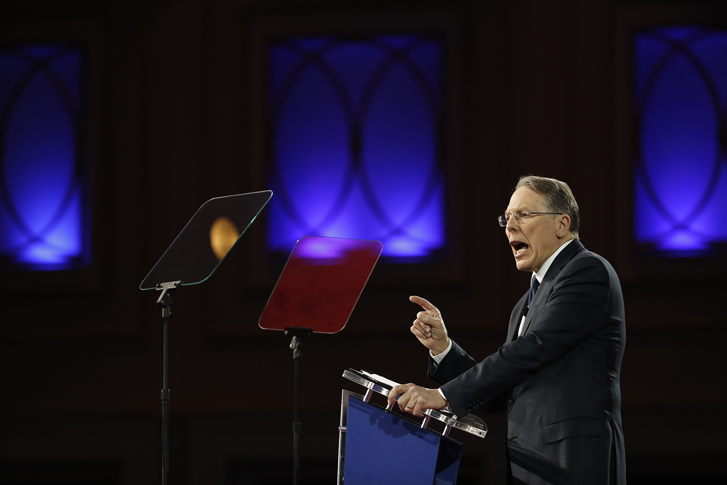 Prepared for war: Wayne LaPierre says NRA has ‘President Trump’s back’