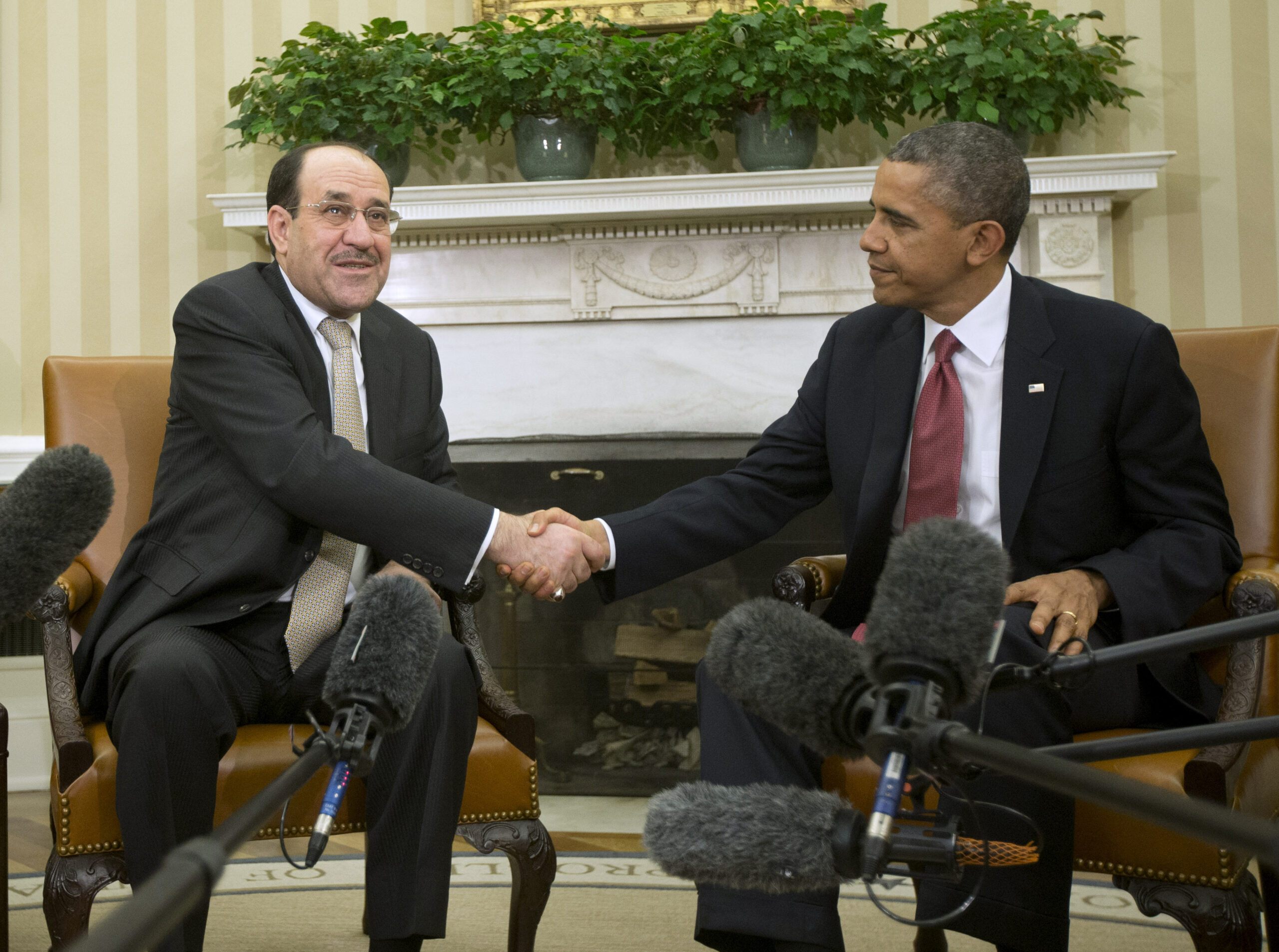 Iraq’s Nouri al-Maliki presses Obama for weapons deal