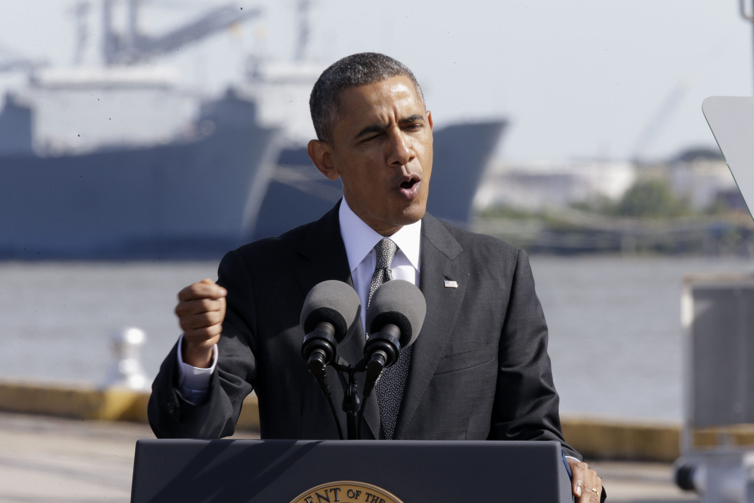 Few options for Obama to fix cancellations problem