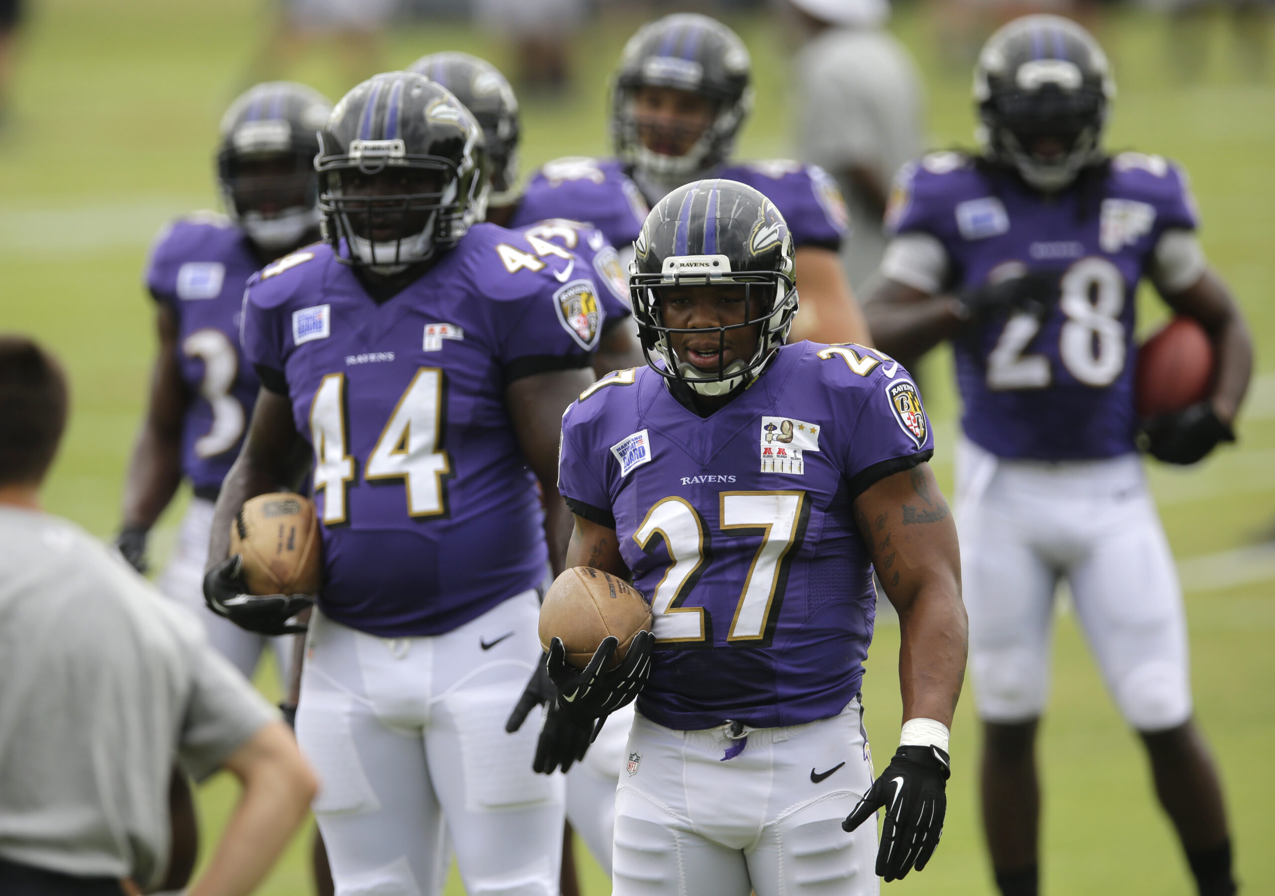 Super Bowl champ gets big bucks to promote Obamacare
