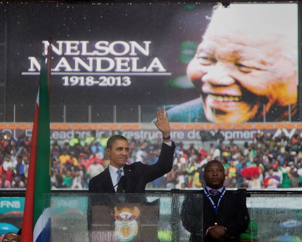 White House rips ‘distractions’ from Nelson Mandela’s service