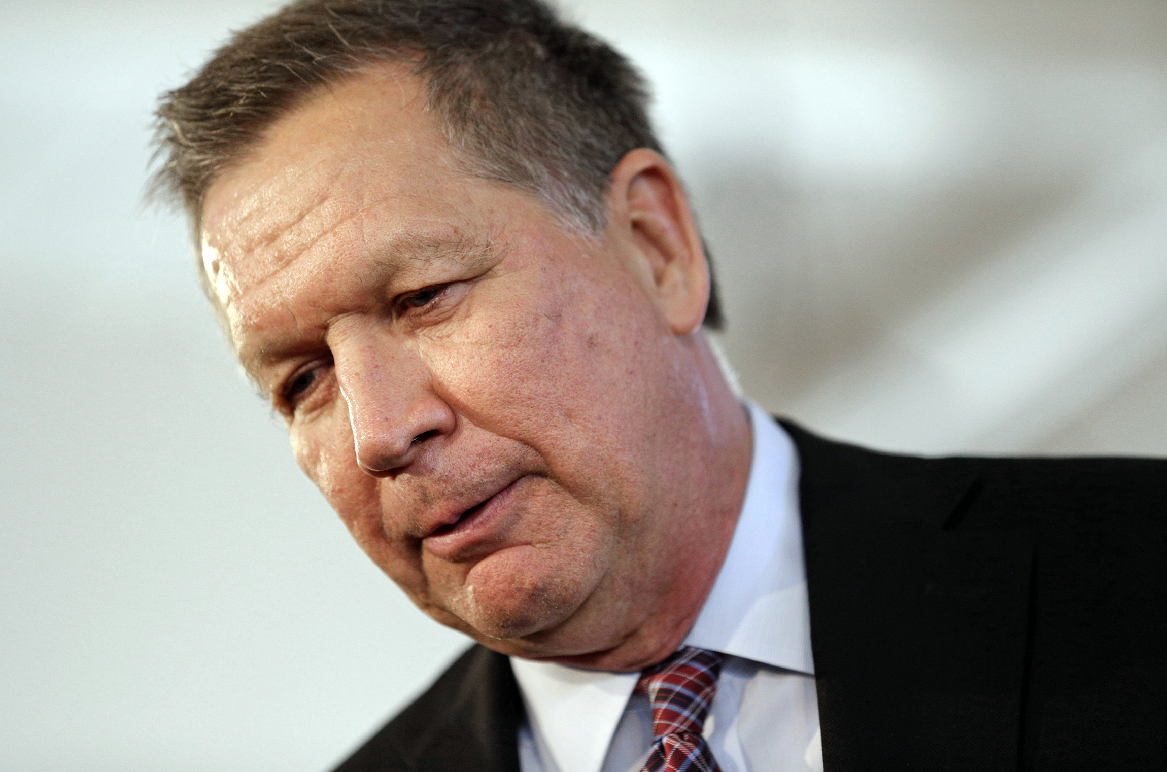 Kasich: Avoid parties with alcohol to prevent sexual assault