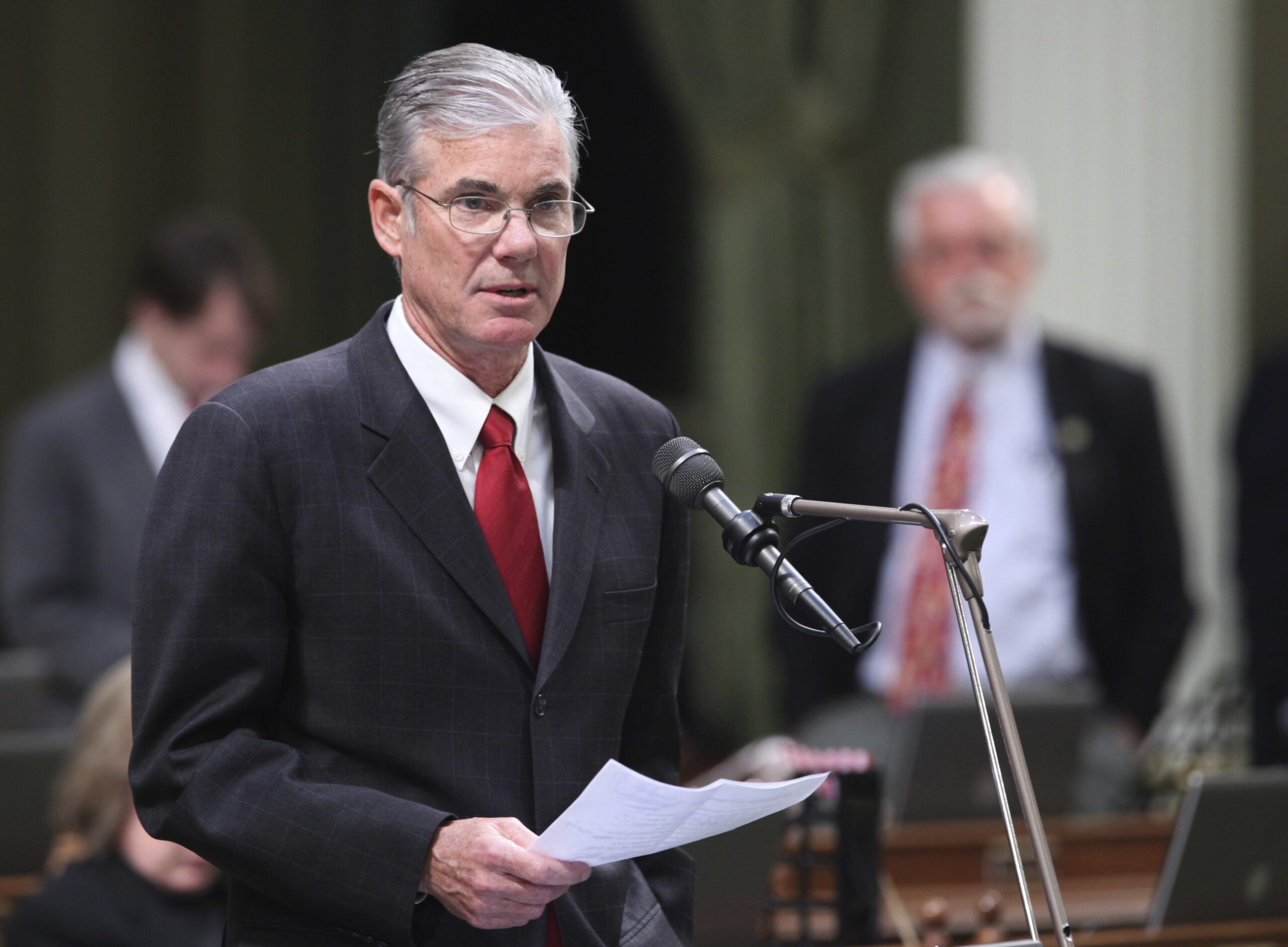 Big bucks raised in race for California education chief
