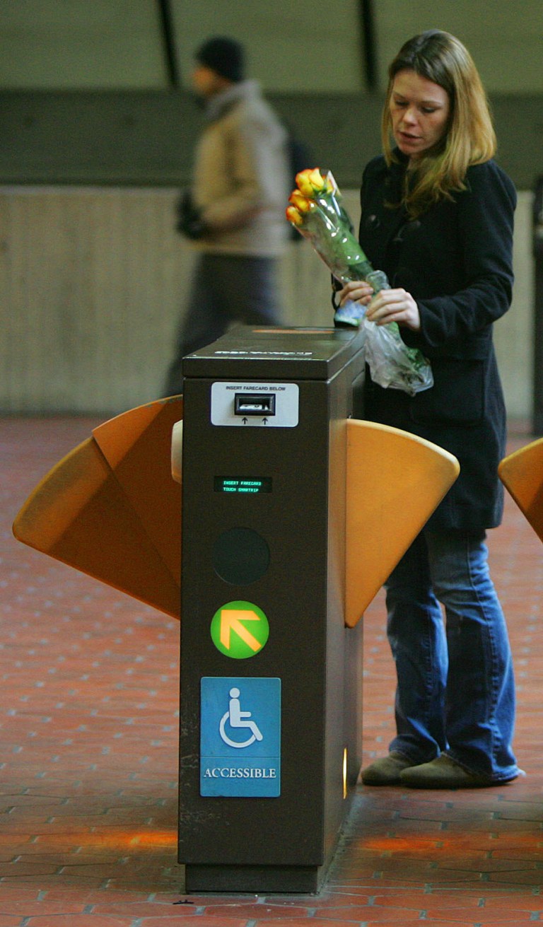Metro may update its fare gates to take credit cards, smartphones or federal ID cards and get rid of its aging SmarTrip system. (Photo: Examiner file)