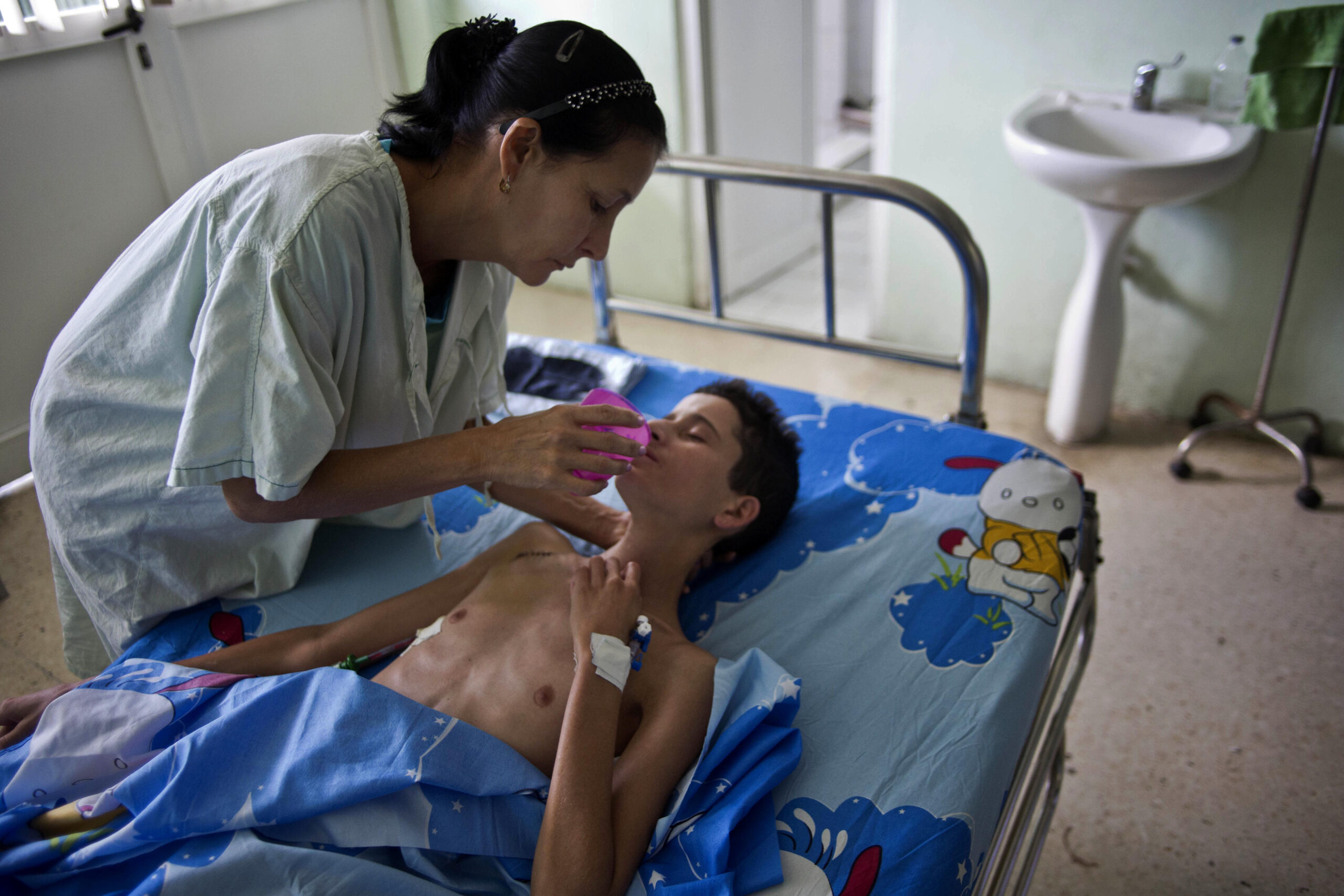 Think the Cuban healthcare system is ideal? No cigar. Not even close.