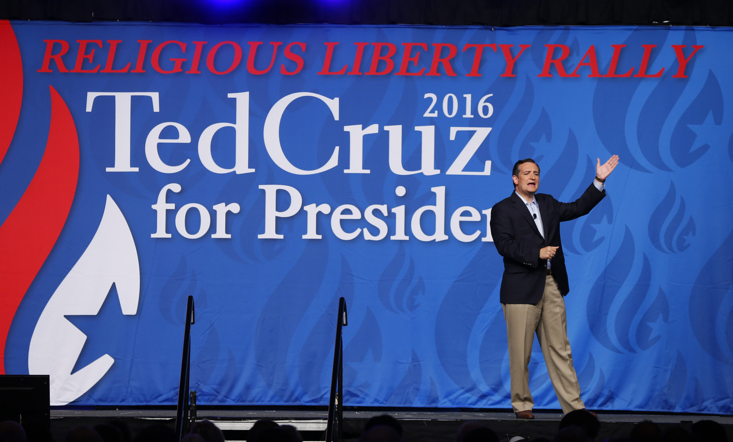 Cruz calls on pastors to help defund Planned Parenthood