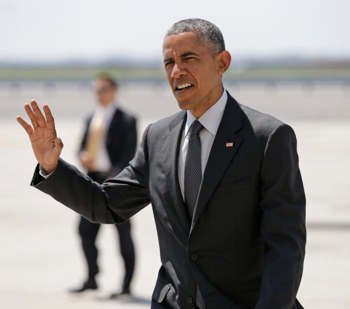 1c254a5cfde9a0f5e558308a1c53e9ea.jpg United States President Barack Obama arrives at John F. Kennedy International Airport in New York, Monday, May 4, 2015. (AP Photo/Seth Wenig)