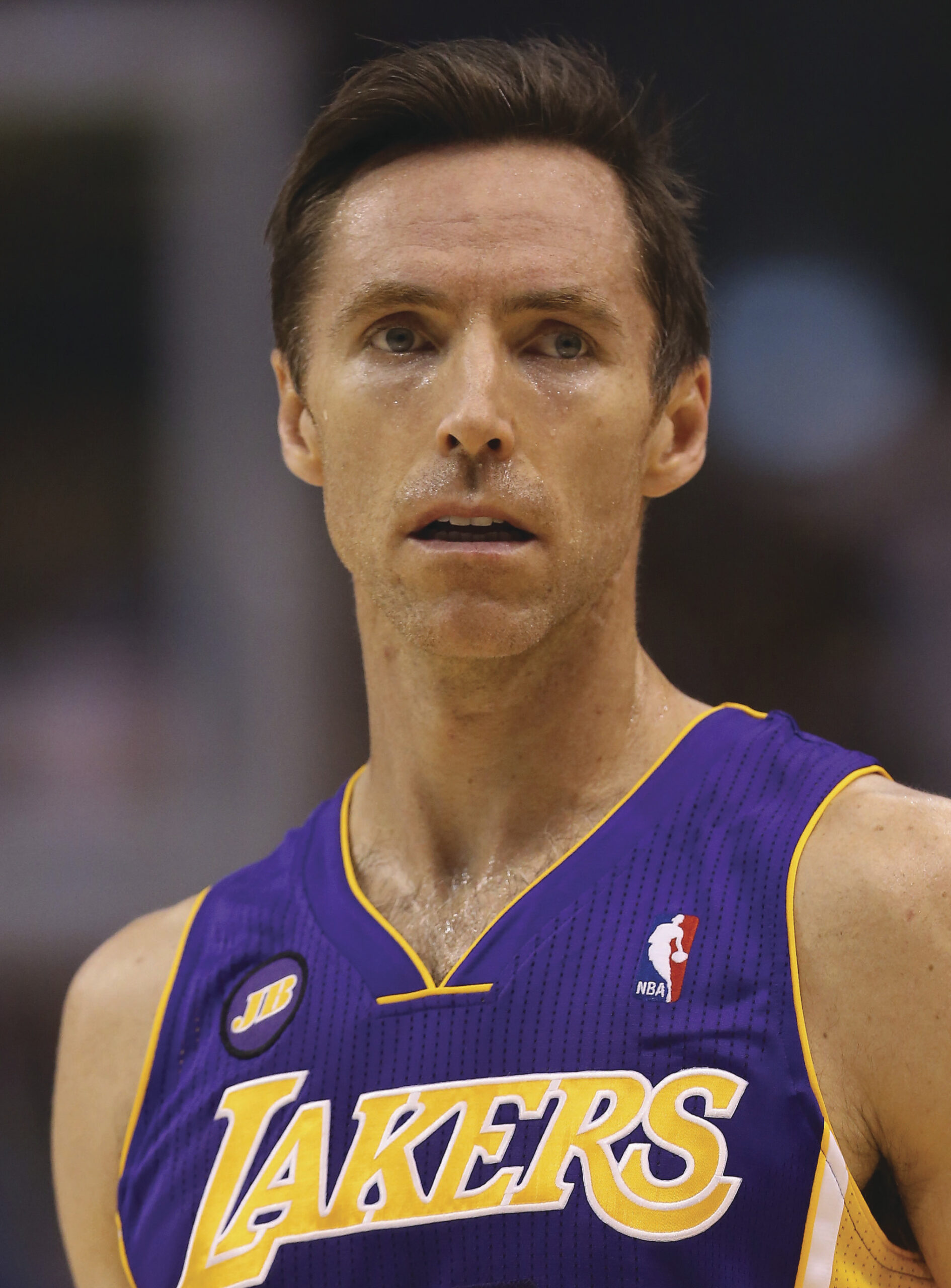 For Steve Nash, Los Angeles is ringing false