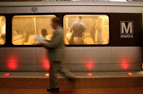 Metro defibrillator failed during rider’s fatal heart attack