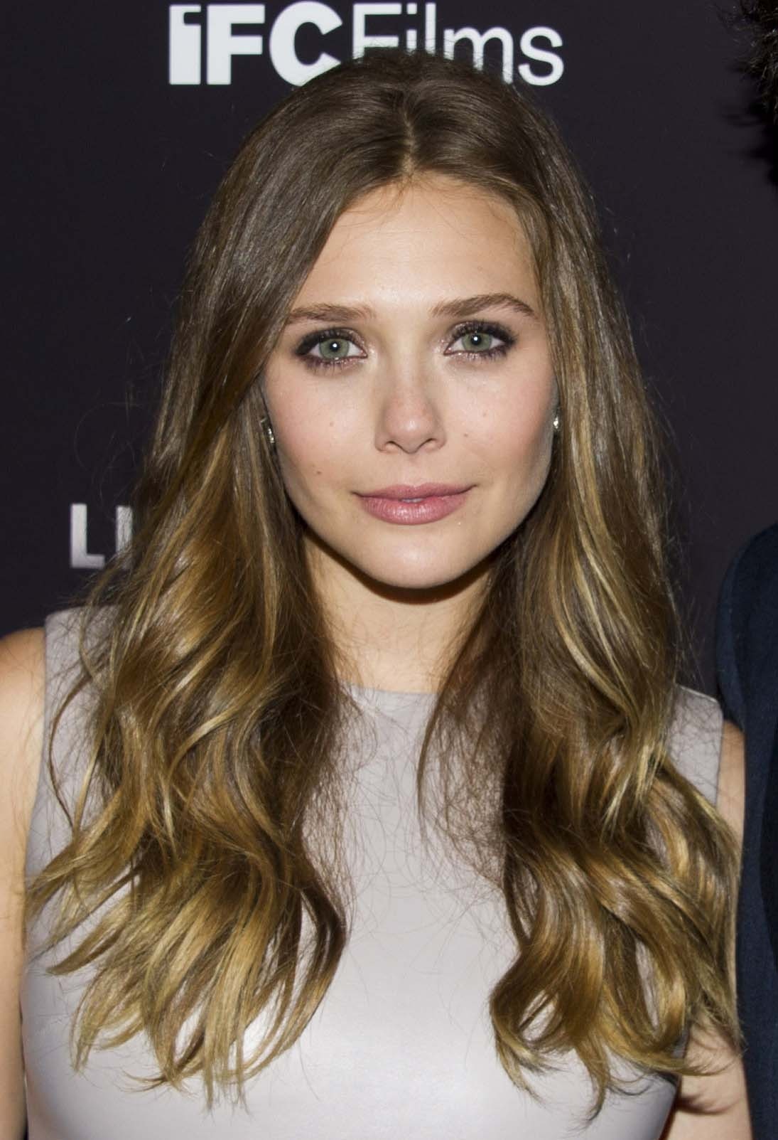 Elizabeth Olsen to play Juliet off-Broadway