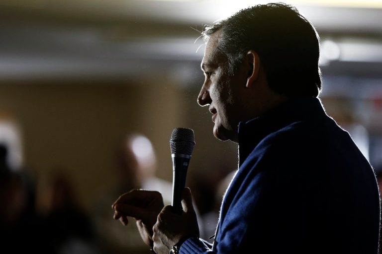 Texas senator the first Republican presidential candidate to address the Flint water scandal. (AP Photo/Matt Rourke)
