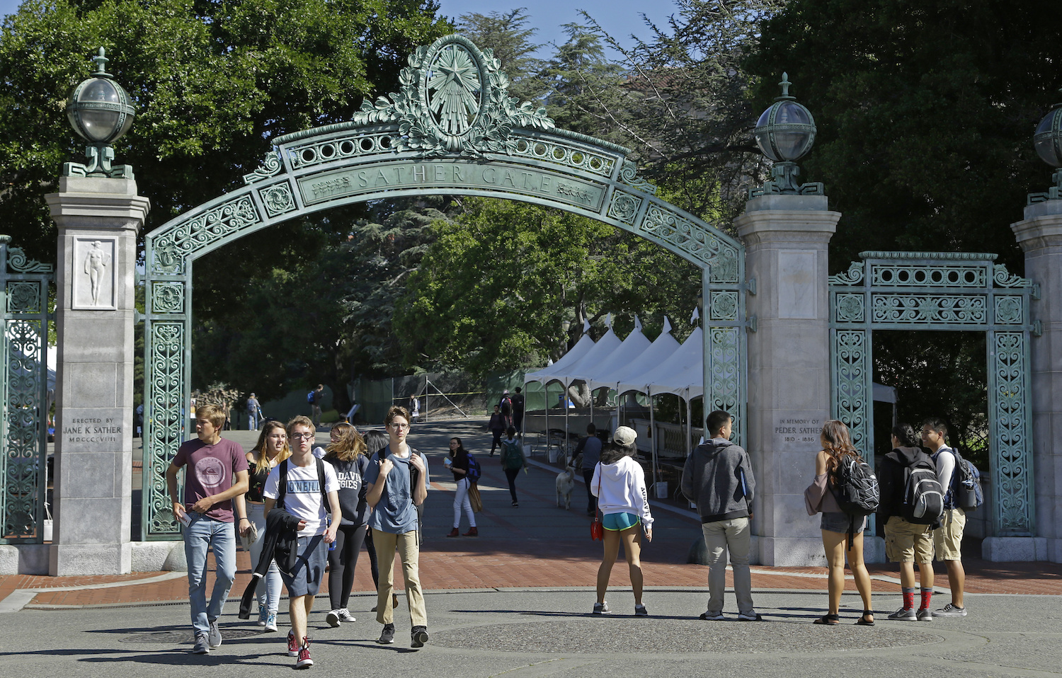 Apparent Berkeley security policies deal new blow to Ann Coulter lecture
