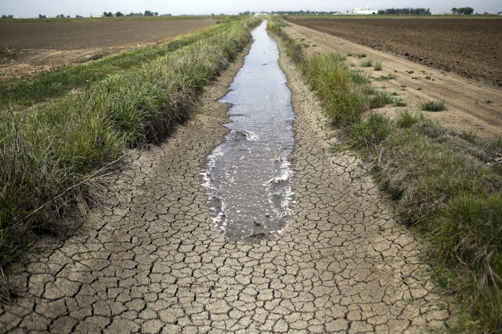 Lawmakers struggle to reach drought relief deal