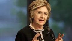 Hillary Clinton defends London mayor after Trump attack