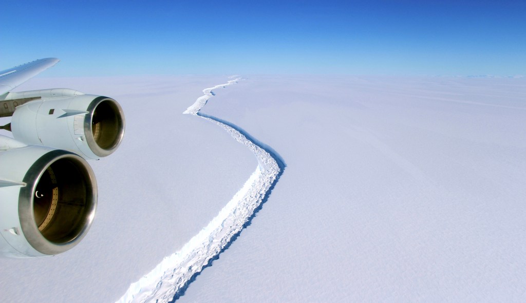 Trillion ton iceberg breaks free from Antarctic ice shelf