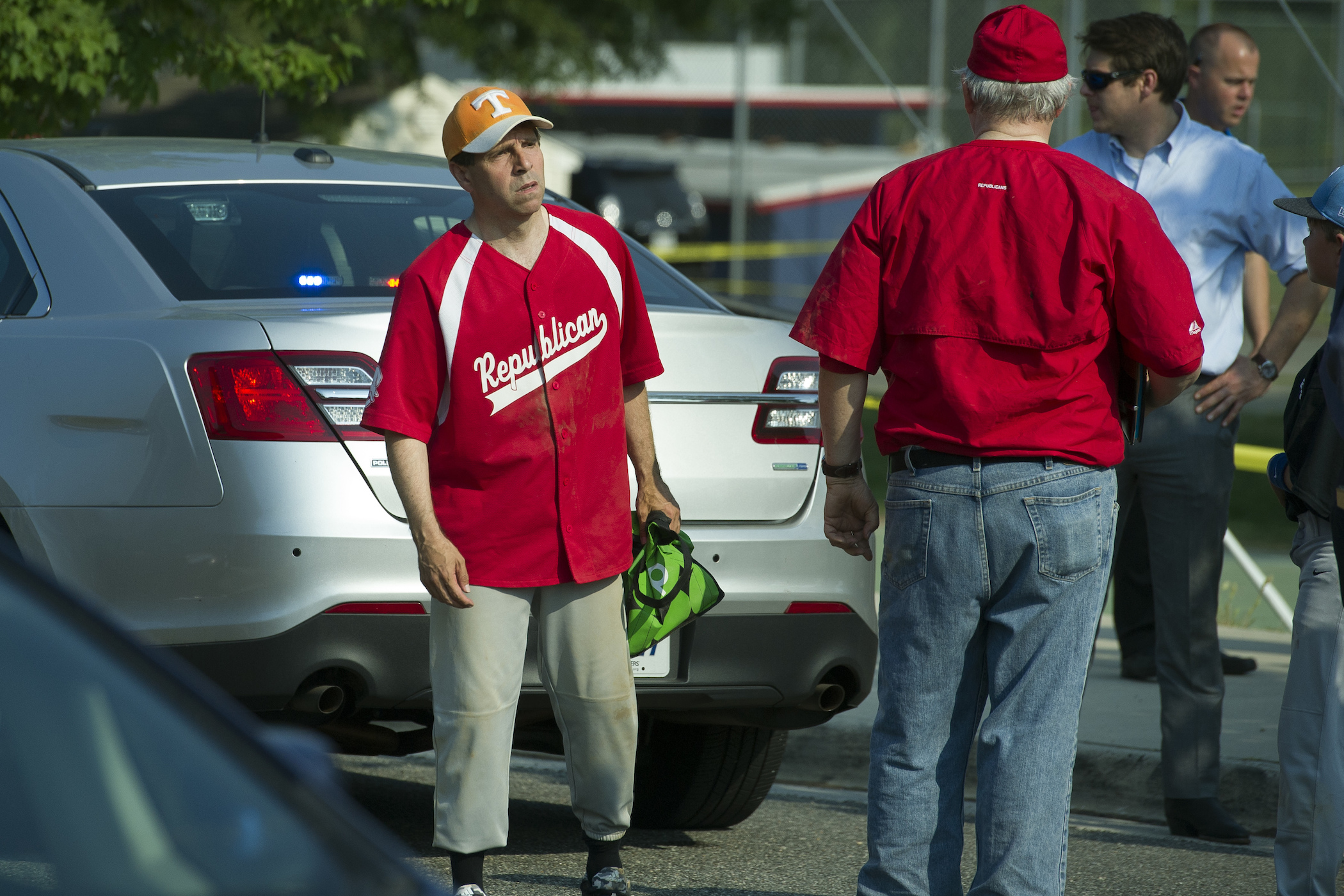 Democratic baseball team to host GOP team for dinner following shooting