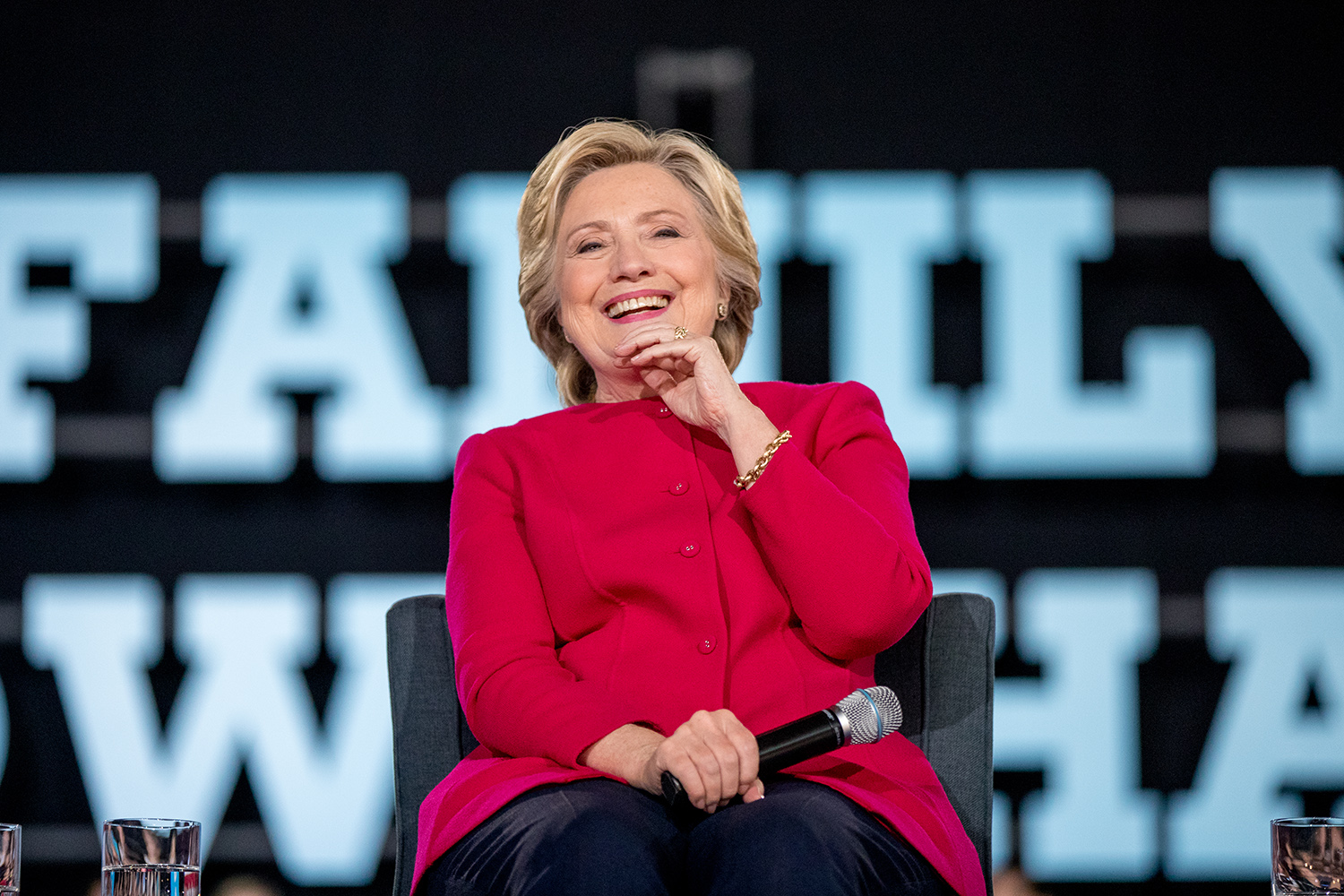 State of the race: 7 swing states, 4 easy ways for Clinton to win
