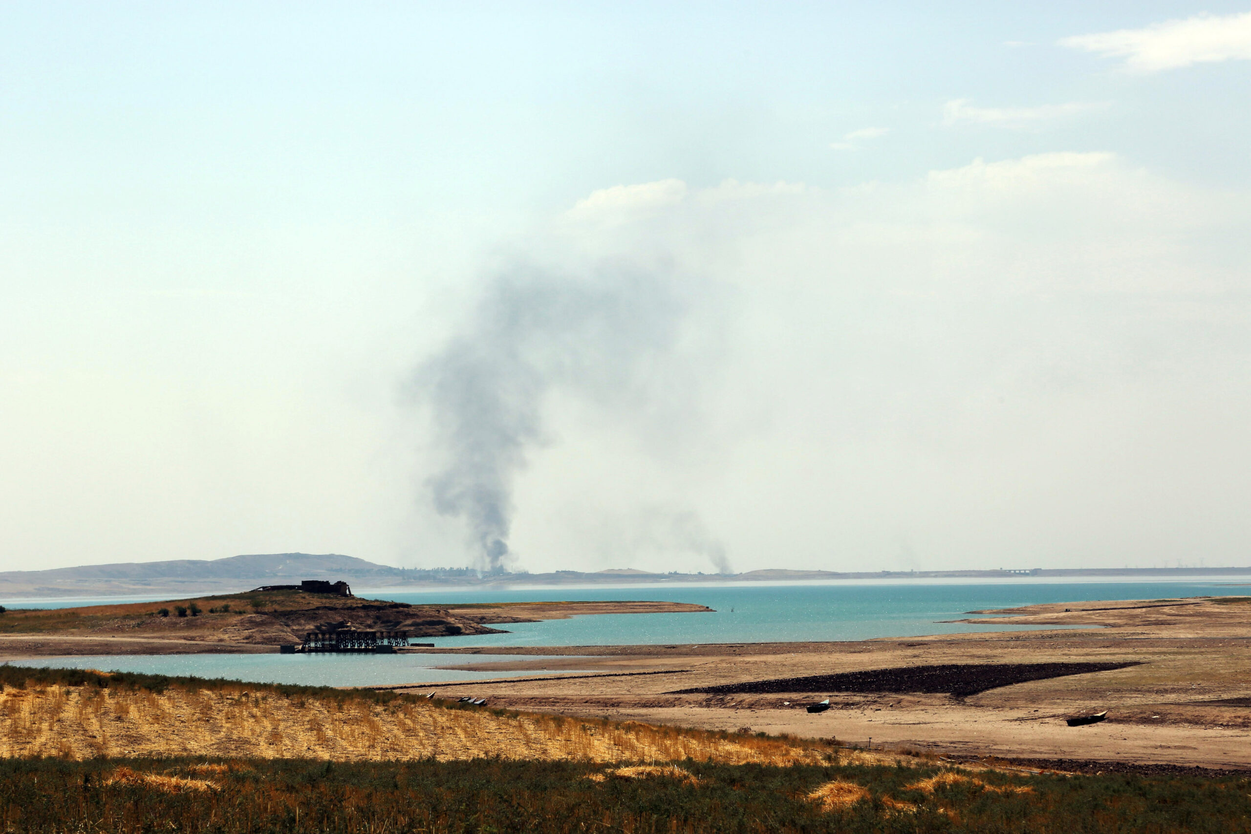 Pentagon says Iraq airstrikes will be limited — for now