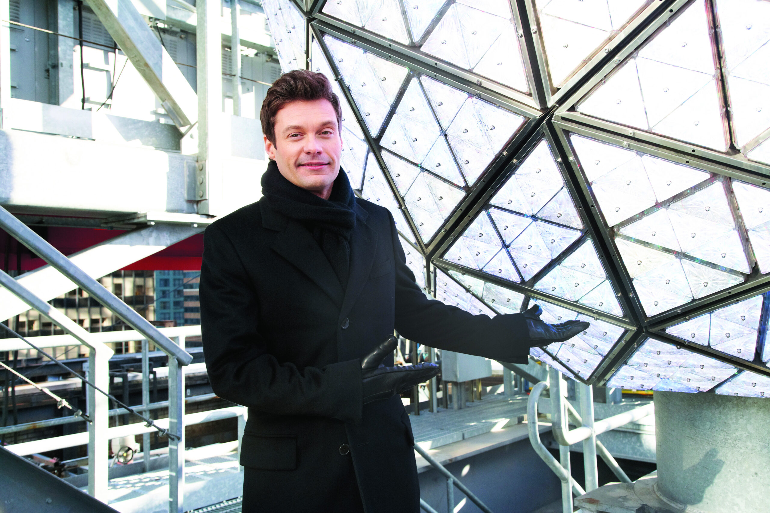 Ryan Seacrest: ‘Rockin’ in another year on ABC